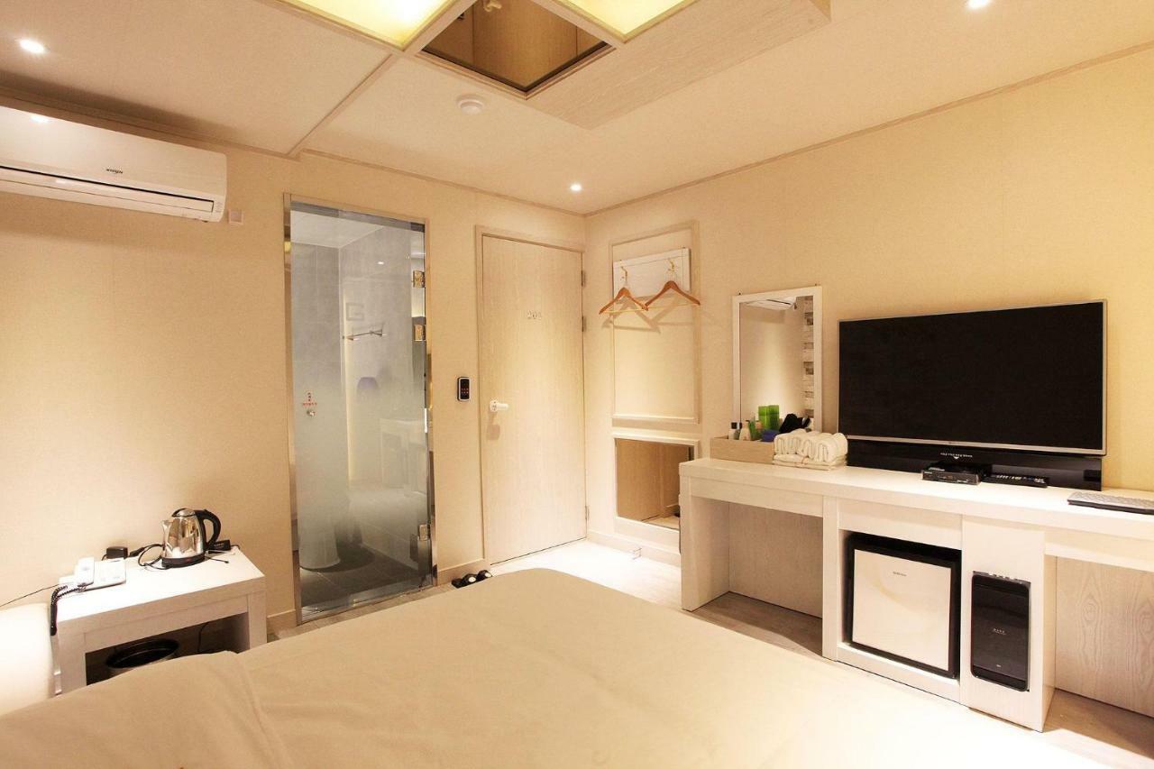 Luxury G Motel Ίντσεον Εξωτερικό φωτογραφία